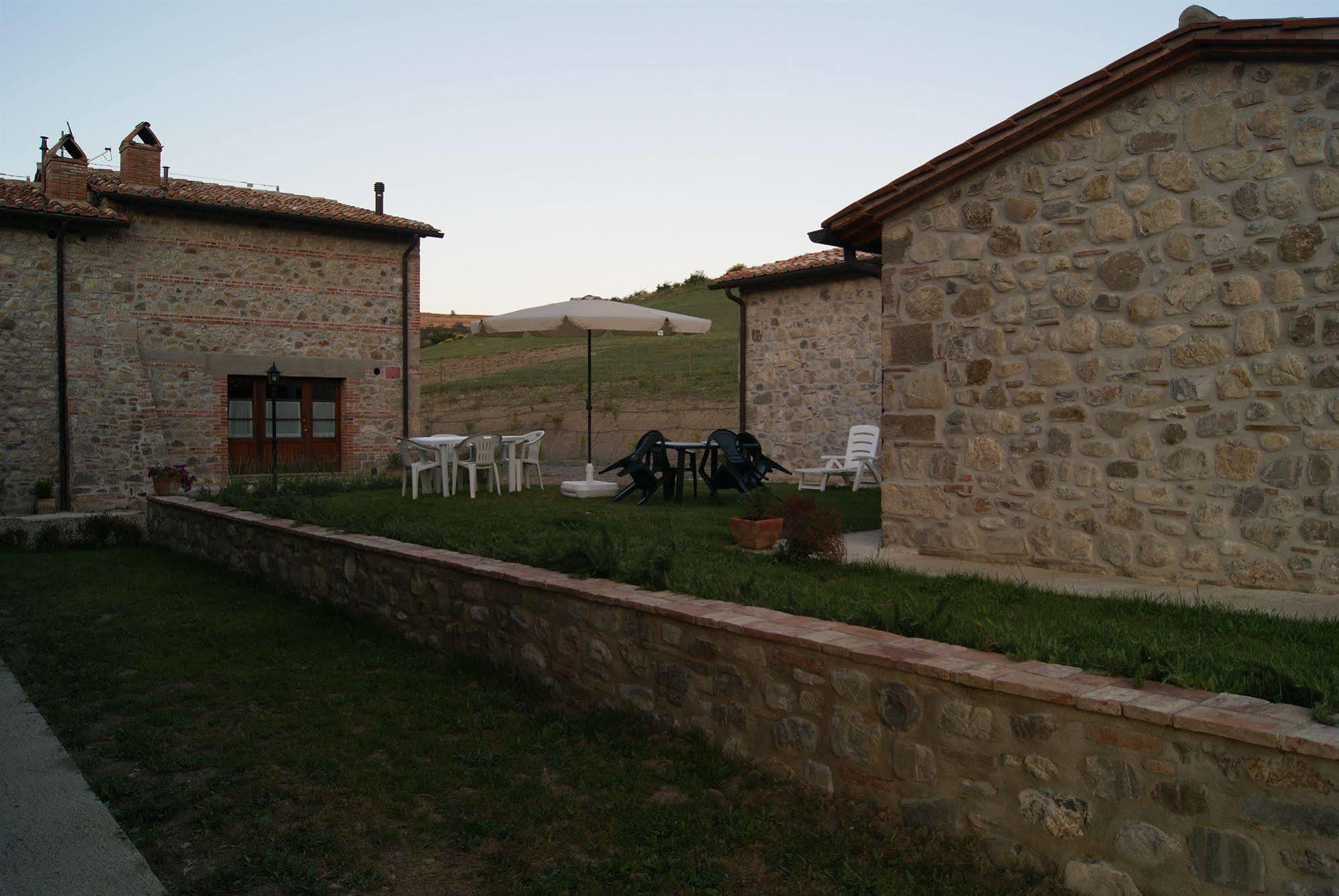 Agriturismo Podere San Giorgio Radicofani Buitenkant foto