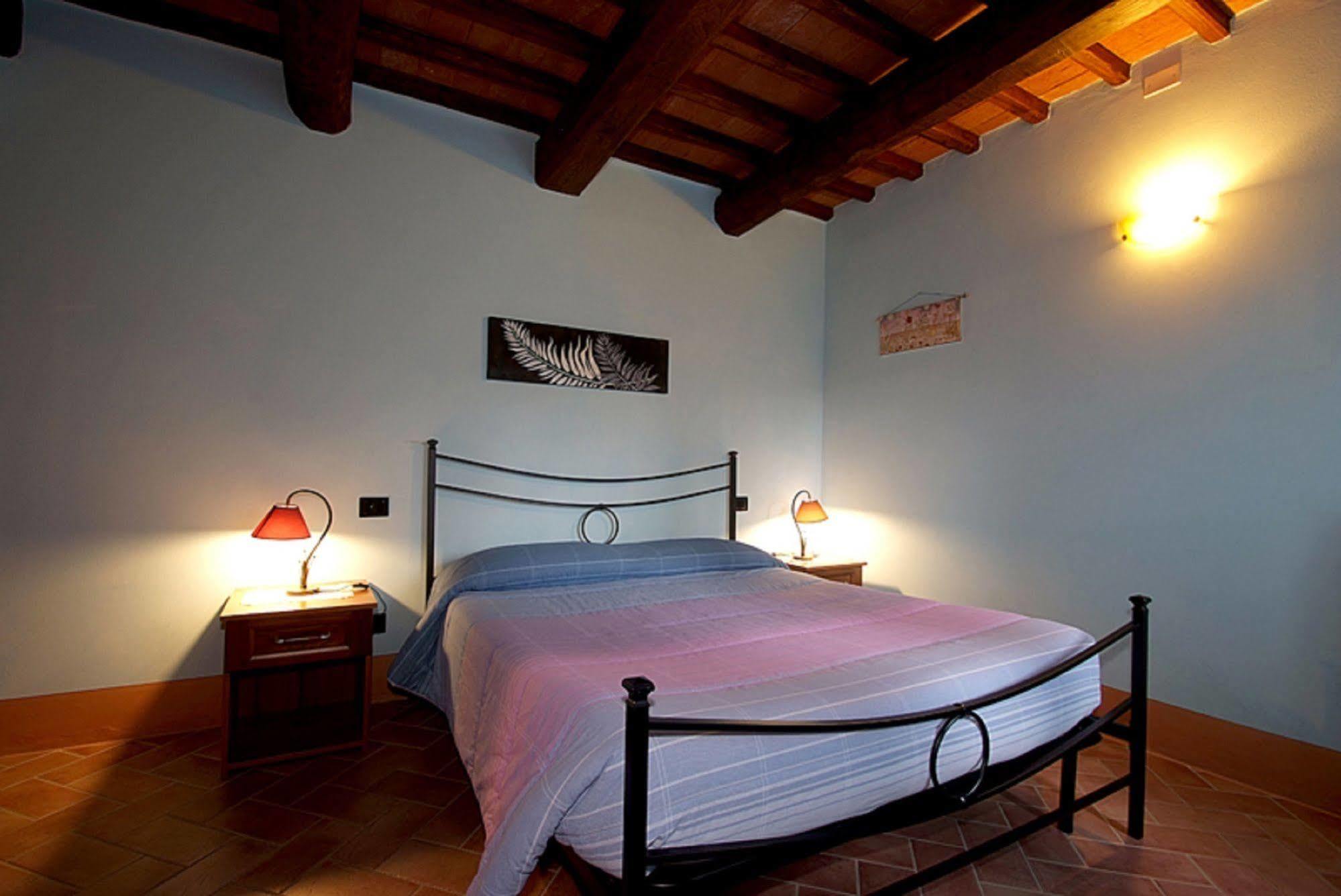 Agriturismo Podere San Giorgio Radicofani Buitenkant foto